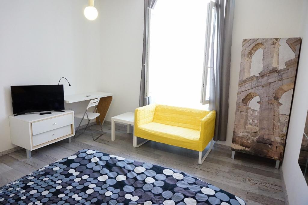 Hostel Ljiljana Pula Buitenkant foto